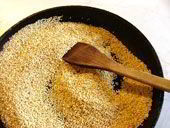 mandlov&aacute; chalva