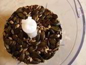 D&yacute;ňovo-slunečnicov&eacute; m&aacute;slo